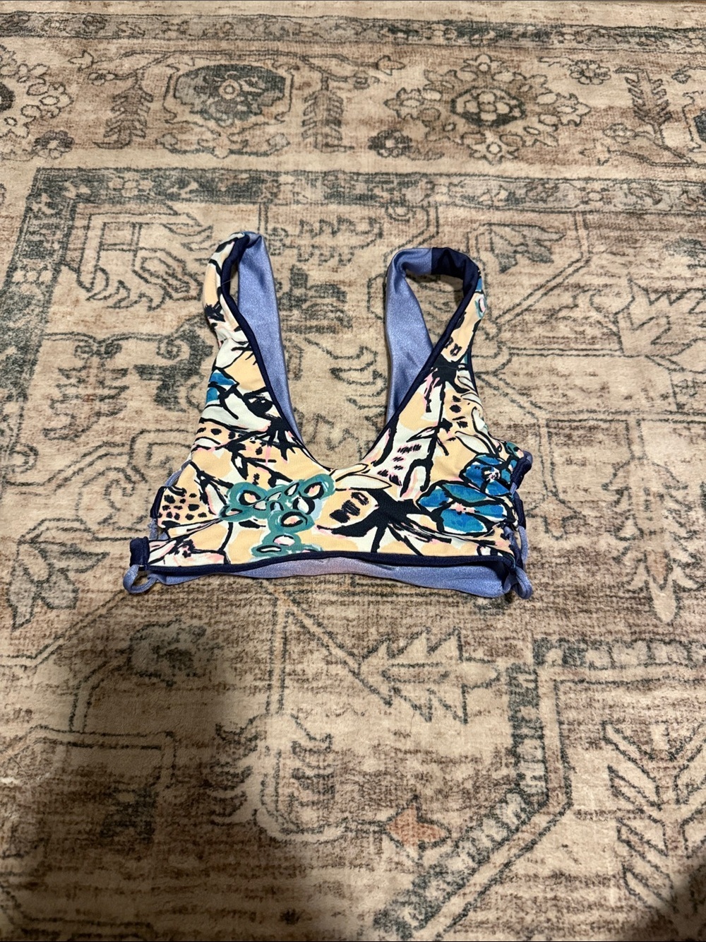 Majjii swim top